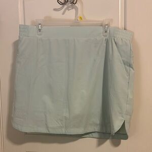 New with tags! Calia mint/candy golf skirt. Size XL. 16”